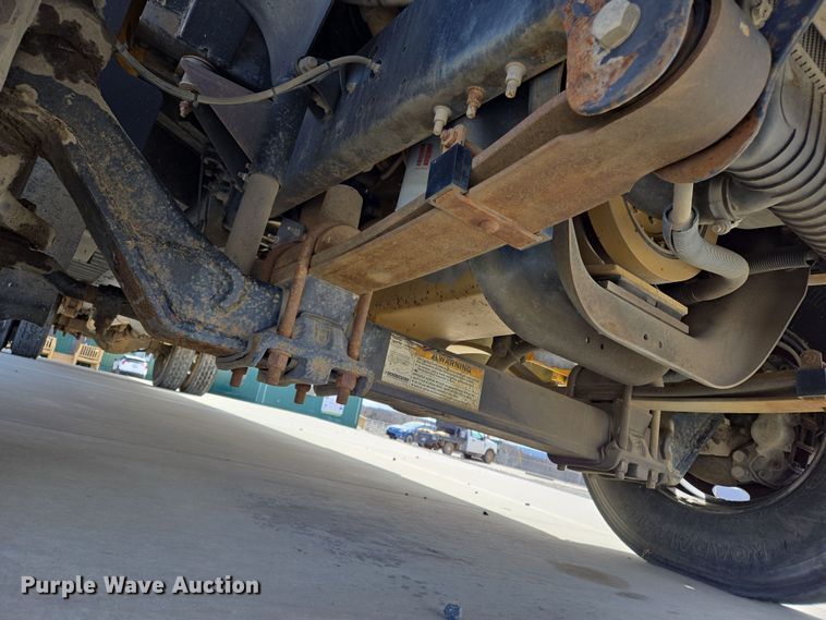 image for item ED2493 2006 Blue Bird school bus