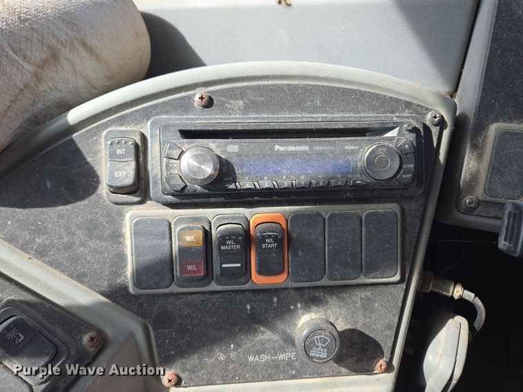 image for item ED2493 2006 Blue Bird school bus