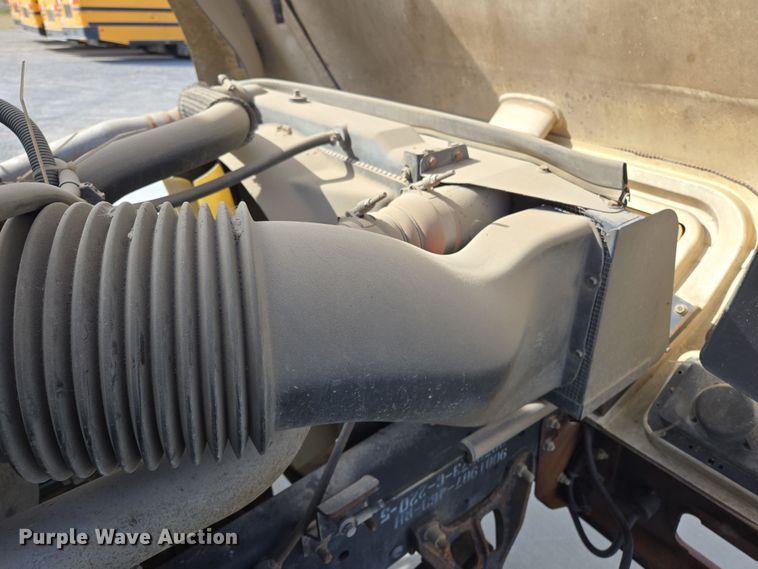 image for item ED2493 2006 Blue Bird school bus