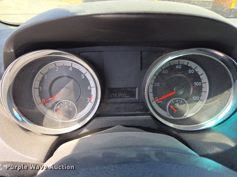 image for item ED2494 2012 Dodge Grand Caravan van