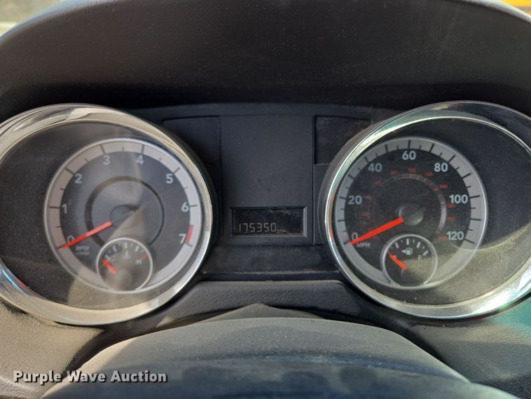 image for item ED2494 2012 Dodge Grand Caravan van