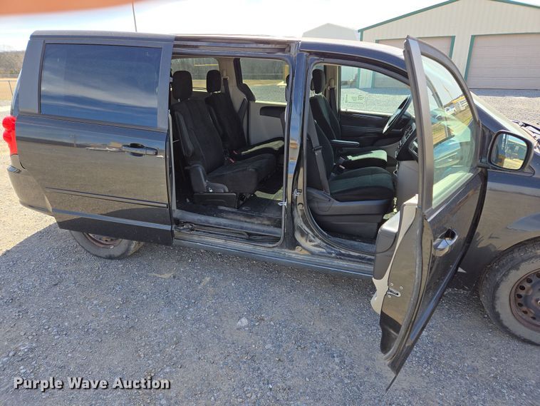 image for item ED2494 2012 Dodge Grand Caravan van