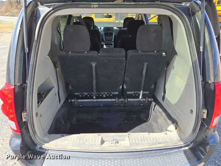 image for item ED2494 2012 Dodge Grand Caravan van