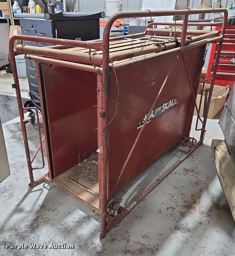 image for item ED2496 Paul Scale livestock scale