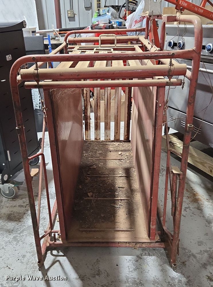 image for item ED2496 Paul Scale livestock scale