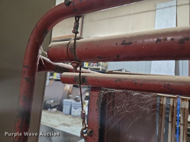 image for item ED2496 Paul Scale livestock scale