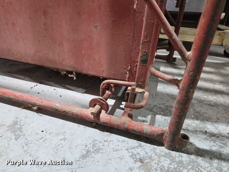 image for item ED2496 Paul Scale livestock scale