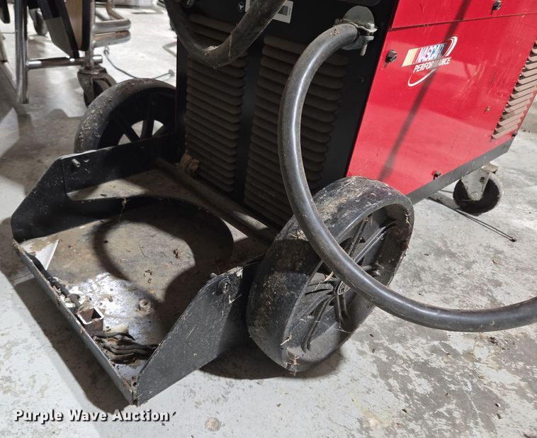 image for item ED2498 Lincoln Power MIG 256  welder