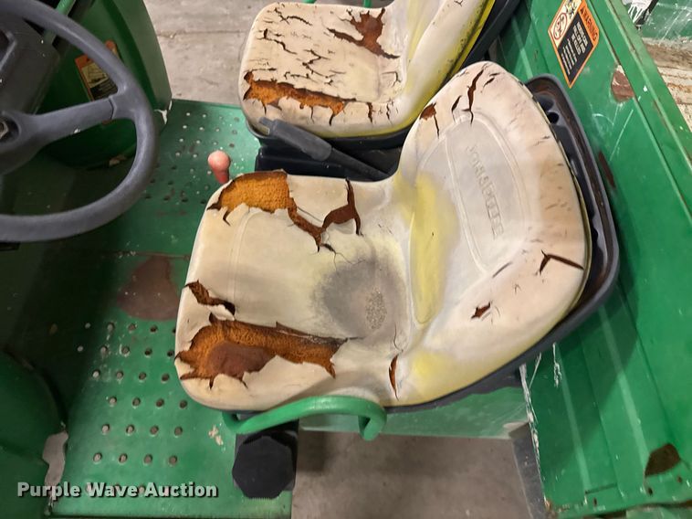 image for item EG7995 2002 John Deere Gator 4X2 utility vehicle