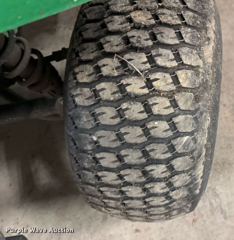 image for item EG7995 2002 John Deere Gator 4X2 utility vehicle