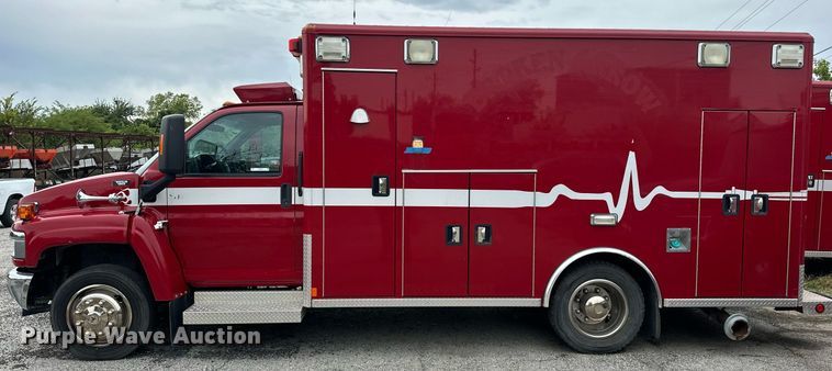 image for item EG8033 2008 Chevrolet C4500 ambulance