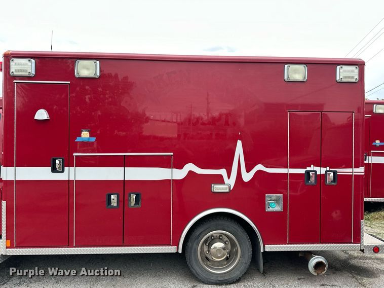 image for item EG8033 2008 Chevrolet C4500 ambulance