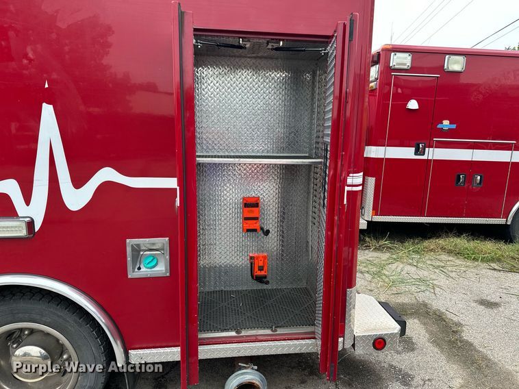 image for item EG8033 2008 Chevrolet C4500 ambulance