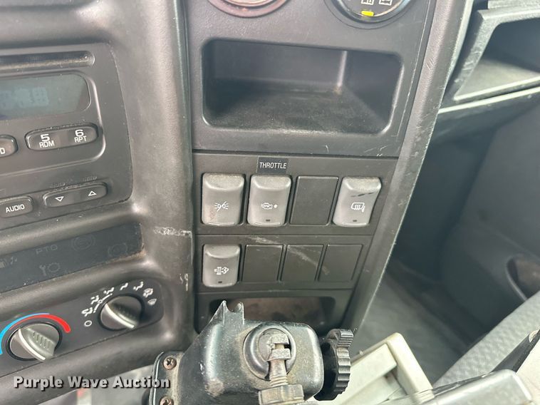 image for item EG8033 2008 Chevrolet C4500 ambulance