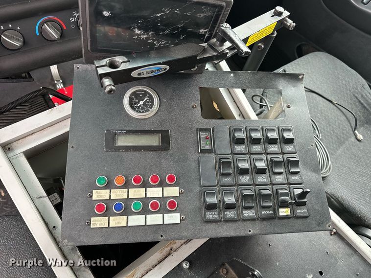 image for item EG8033 2008 Chevrolet C4500 ambulance