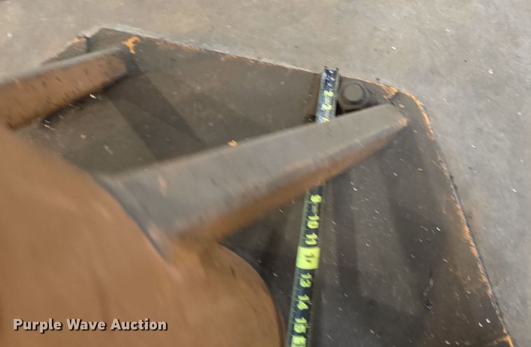 image for item EH8643 Abell-Howe 90 26260 jib crane