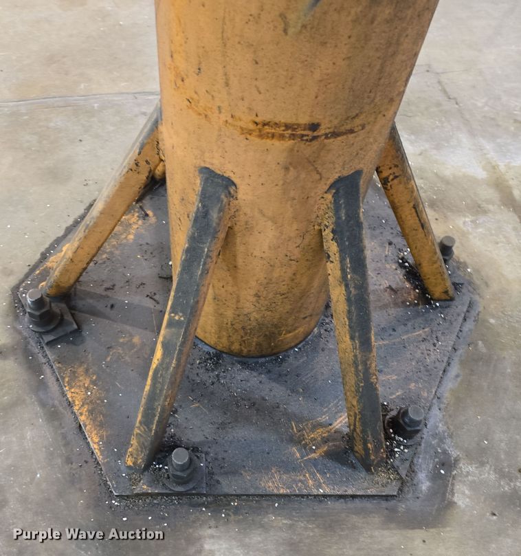 image for item EH8644 Abell-Howe 90 26260 jib crane