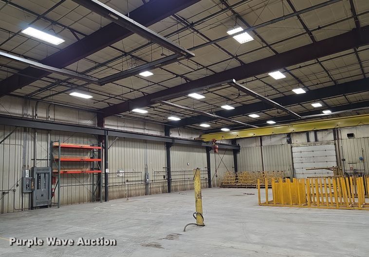 image for item EH8645 Overhead crane