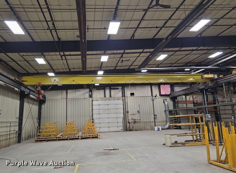image for item EH8645 Overhead crane