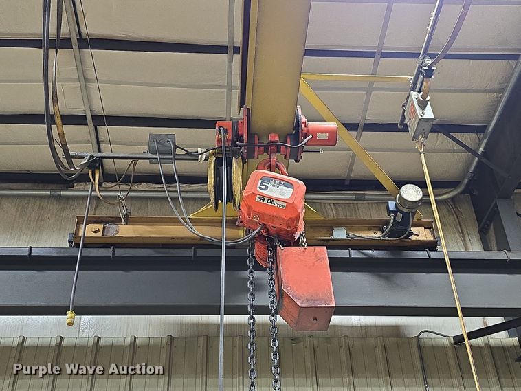 image for item EH8645 Overhead crane