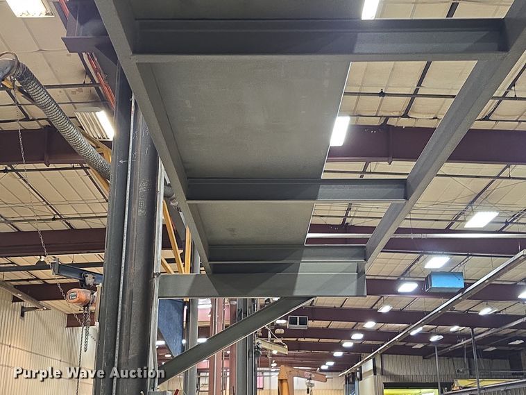 image for item EH8645 Overhead crane