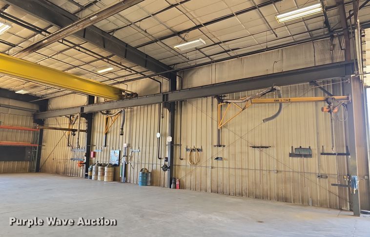 image for item EH8646 Overhead crane