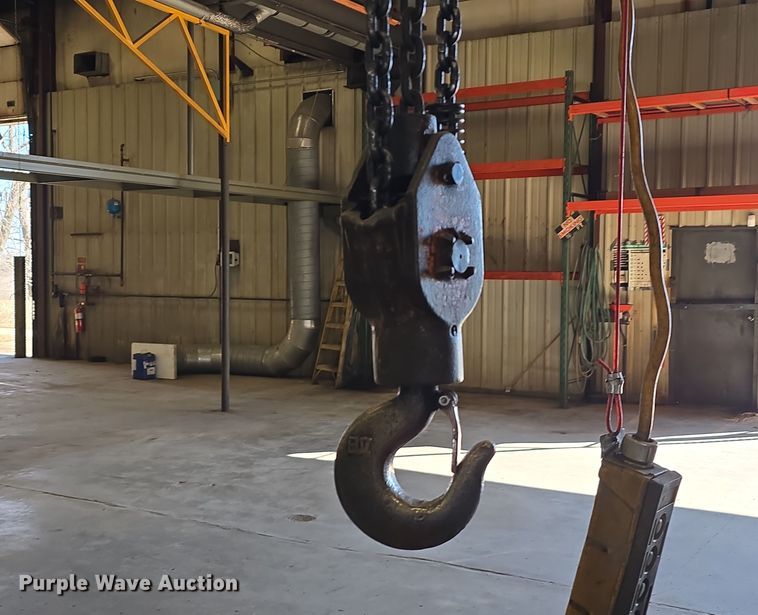 image for item EH8646 Overhead crane