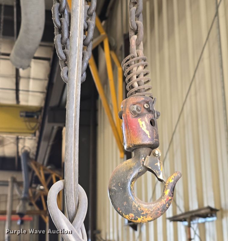 image for item EH8646 Overhead crane