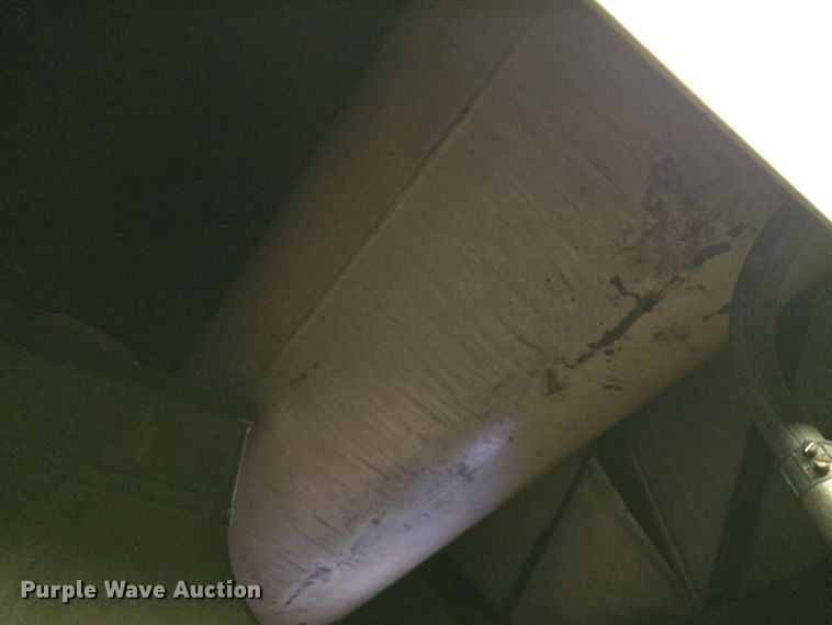 image for item EH8648 Paint booth