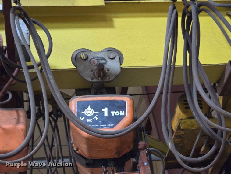 image for item EH8649 Overhead crane