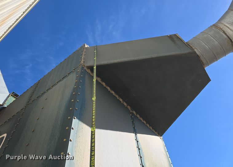 image for item EH8650 Farr GS-24 dust collector