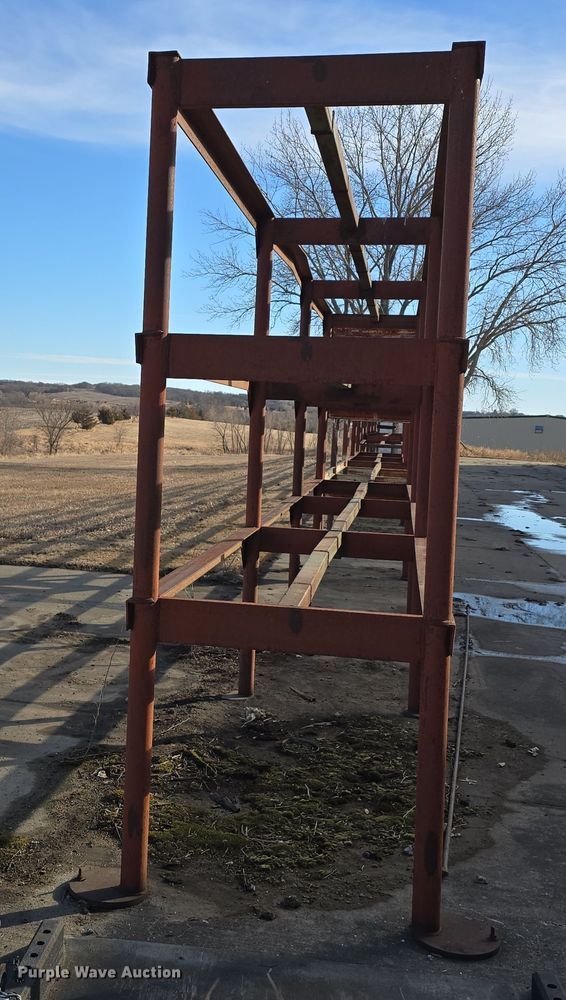 image for item EH8651 (8) storage racks