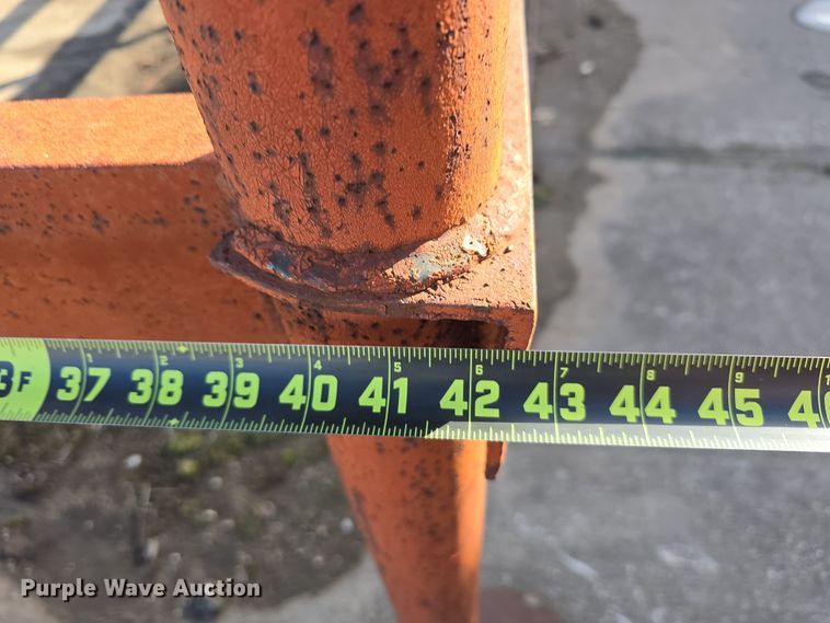 image for item EH8651 (8) storage racks