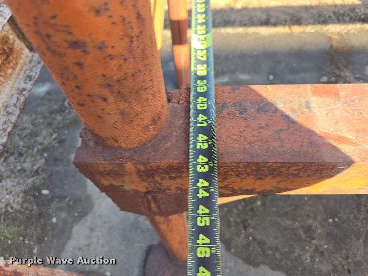 image for item EH8651 (8) storage racks