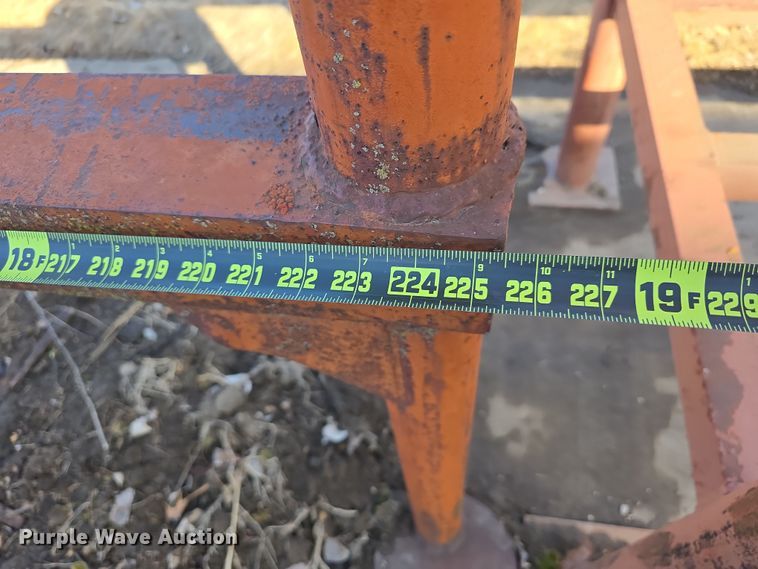 image for item EH8651 (8) storage racks