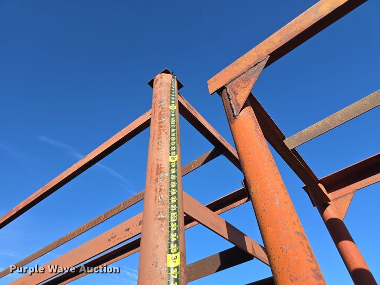 image for item EH8651 (8) storage racks