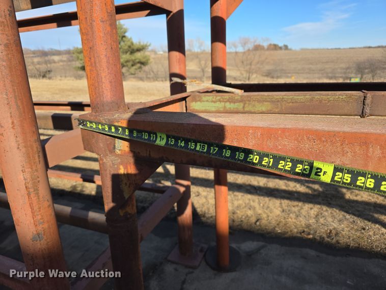 image for item EH8651 (8) storage racks