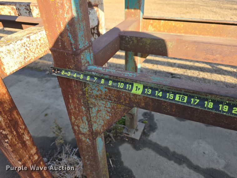 image for item EH8651 (8) storage racks