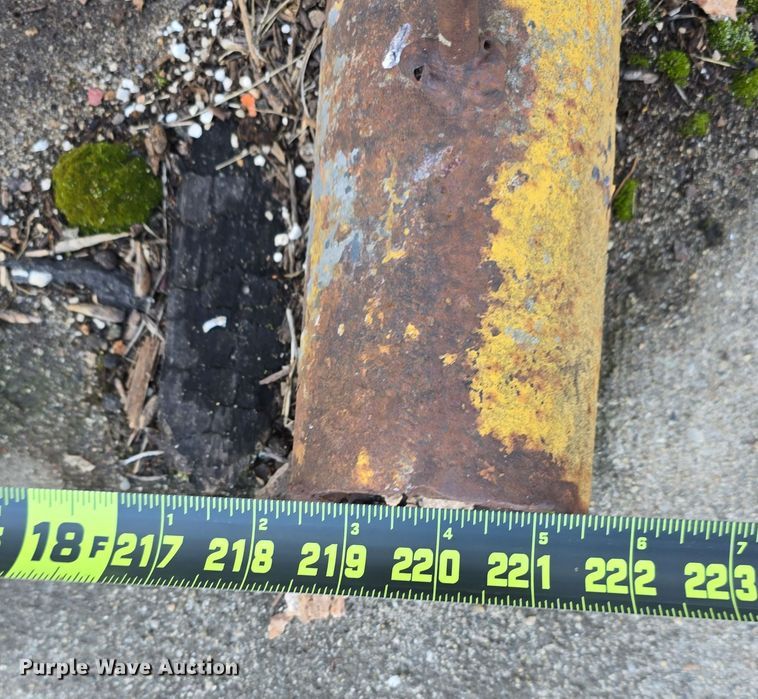 image for item EH8651 (8) storage racks