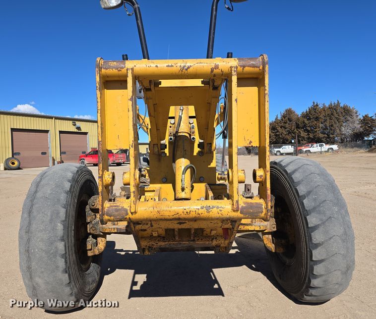 image for item EH8652 2011 Caterpillar 140M motor grader