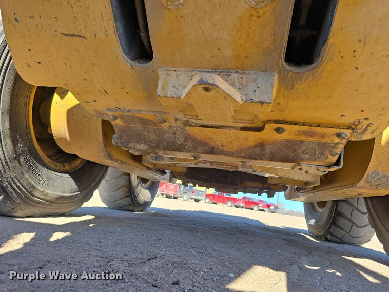 image for item EH8652 2011 Caterpillar 140M motor grader