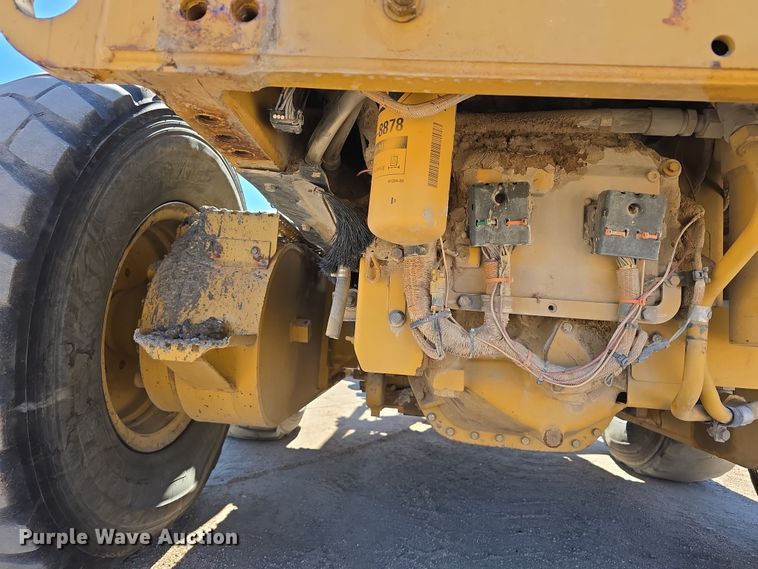 image for item EH8652 2011 Caterpillar 140M motor grader