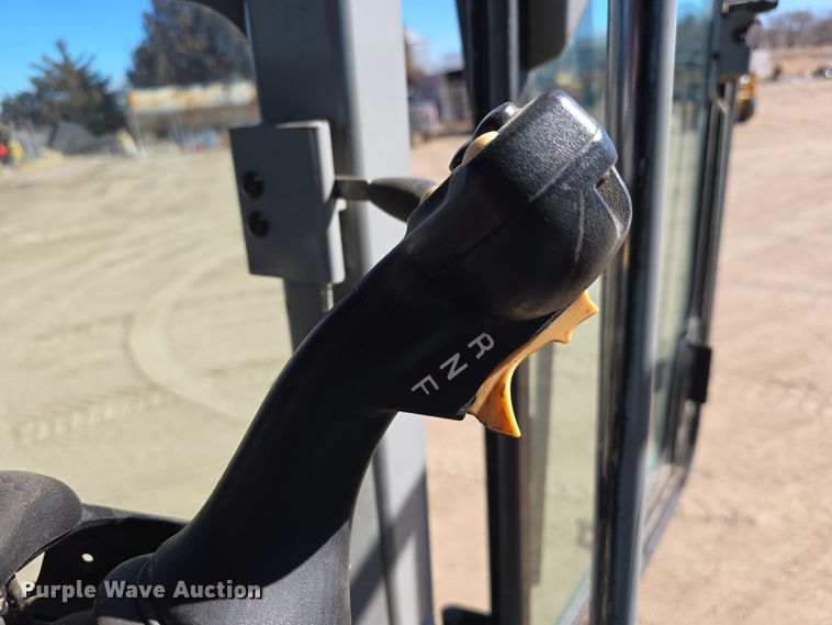 image for item EH8652 2011 Caterpillar 140M motor grader