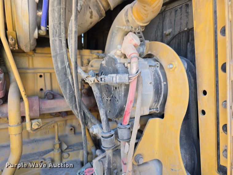 image for item EH8652 2011 Caterpillar 140M motor grader