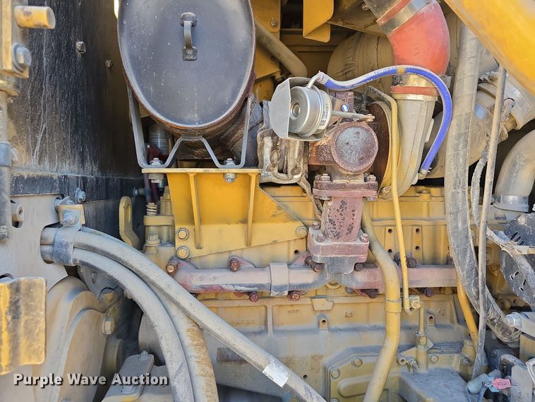 image for item EH8652 2011 Caterpillar 140M motor grader