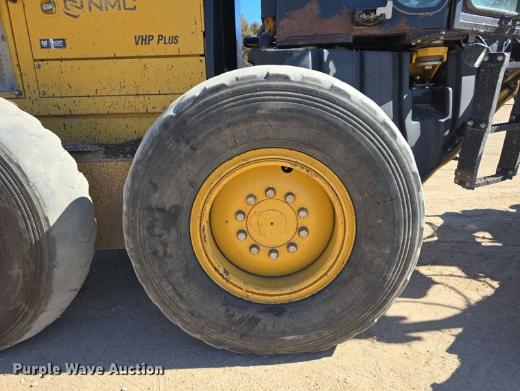 image for item EH8652 2011 Caterpillar 140M motor grader