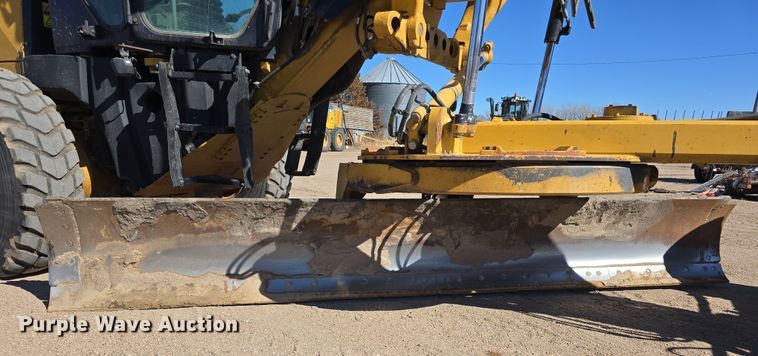 image for item EH8653 2014 Caterpillar 12M3 motor grader