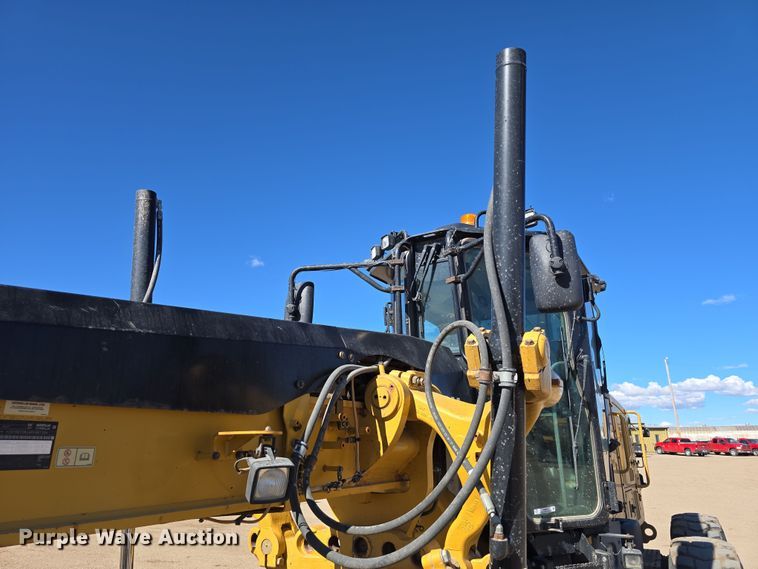image for item EH8653 2014 Caterpillar 12M3 motor grader