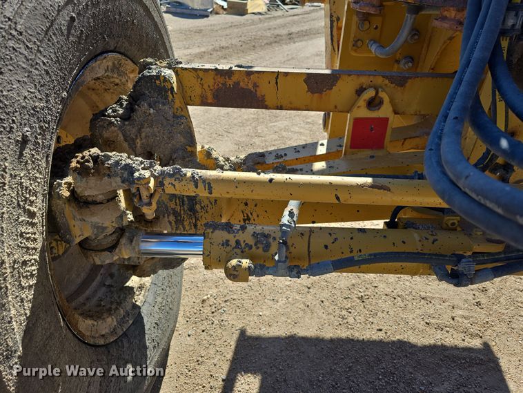 image for item EH8653 2014 Caterpillar 12M3 motor grader