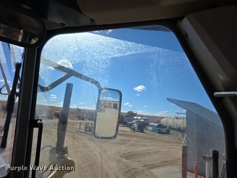 image for item EH8653 2014 Caterpillar 12M3 motor grader